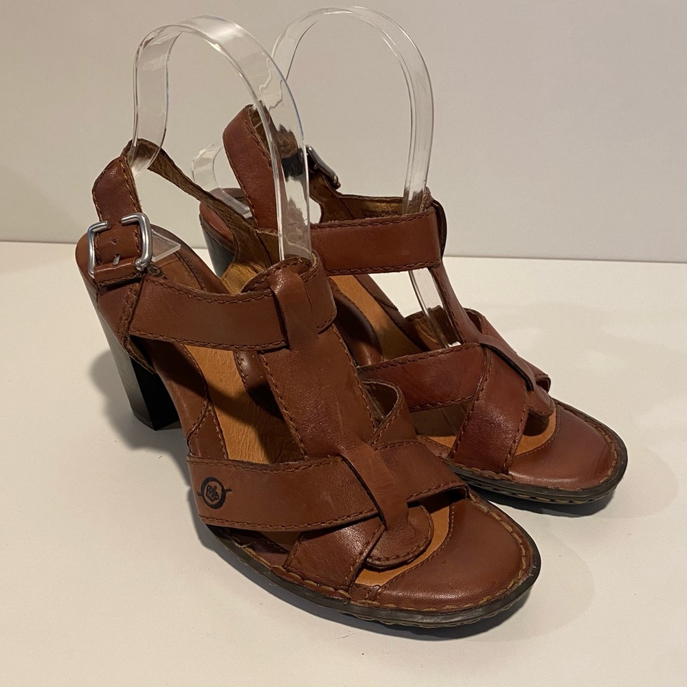 Born Chenille Tamarind Strappy Brown Leather Sandals Heels Women US Size 8